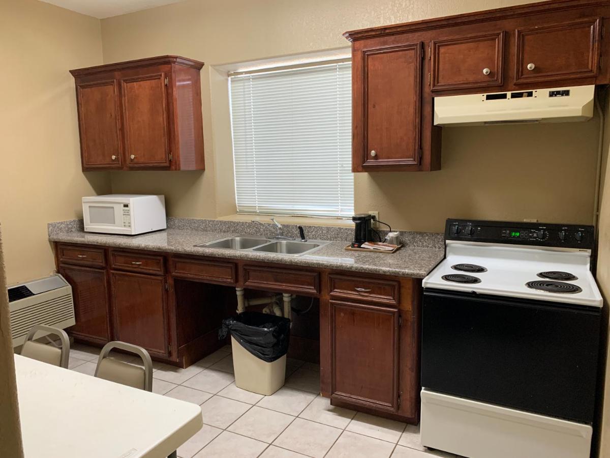 Quality Suites Houston Nw Cy-Fair Jersey Village Экстерьер фото