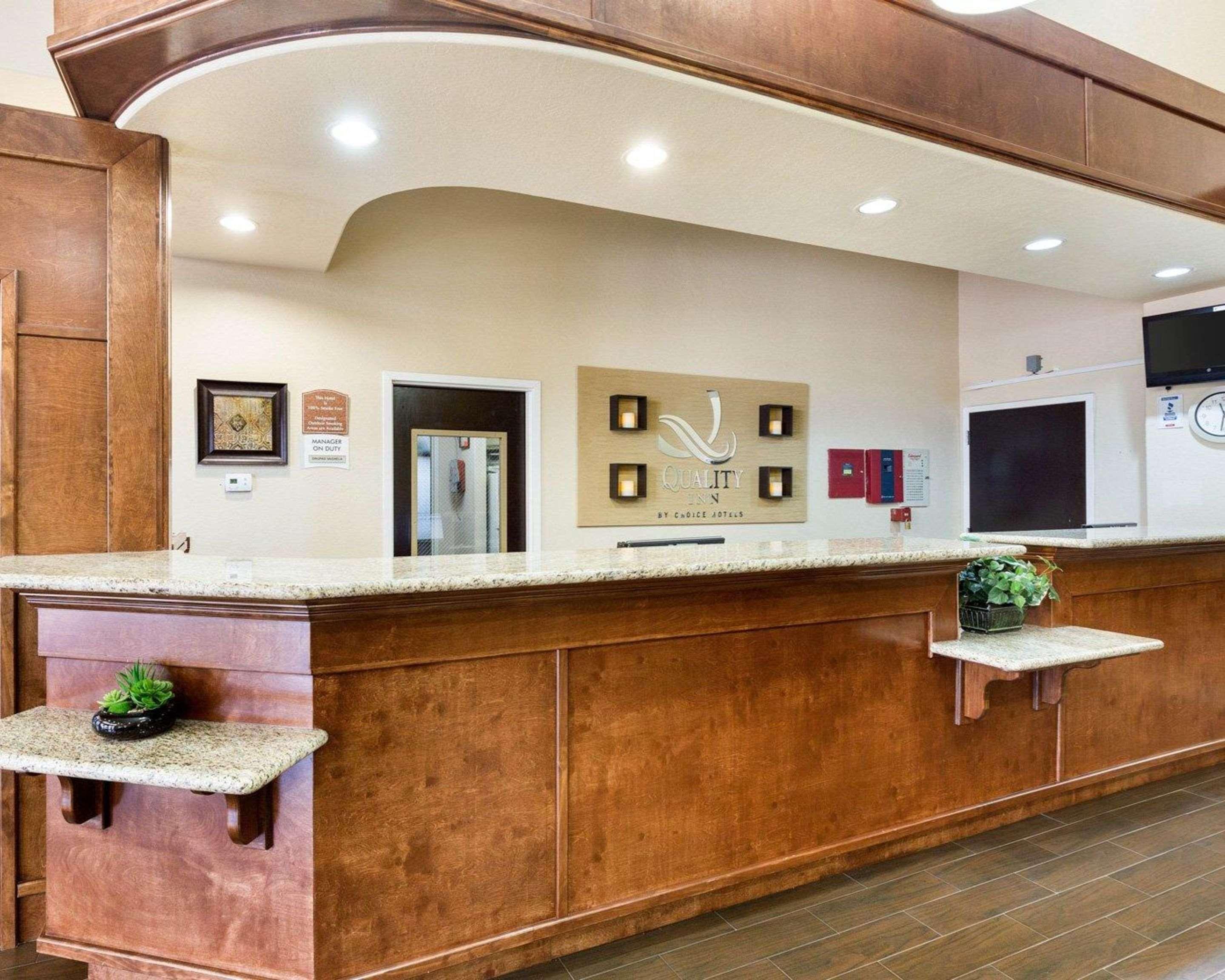 Quality Suites Houston Nw Cy-Fair Jersey Village Экстерьер фото